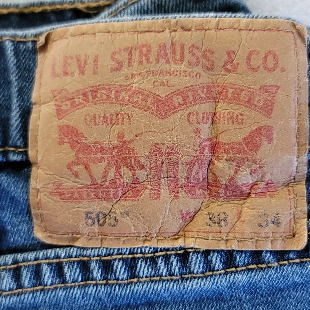 Levi's 505 Regular Fit Jeans Mens 38x34 Blue Straight Leg Denim Casual Rugged